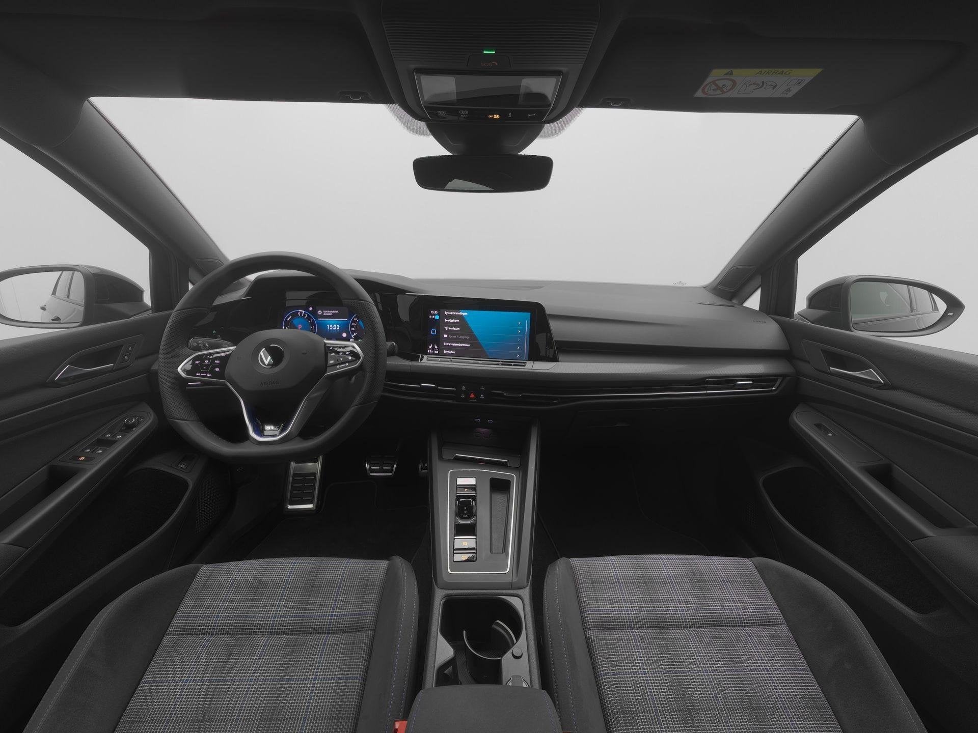 Volkswagen Golf 1.4 eHybrid GTE 245 pk | LED plus | Navigati, Auto's, Gebruikt, 4 cilinders, Zwart, 1500 kg