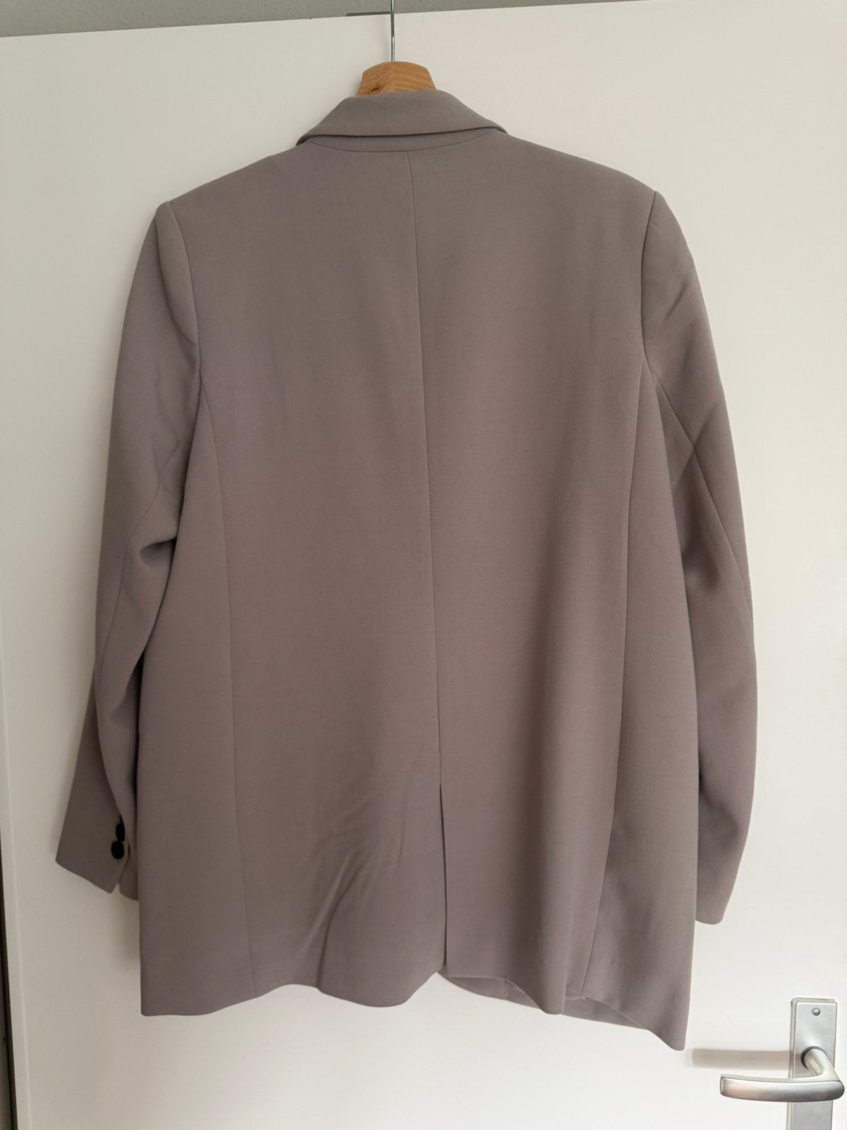 Compleet pak Yaya M/L, Ophalen of Verzenden, Zo goed als nieuw, Beige