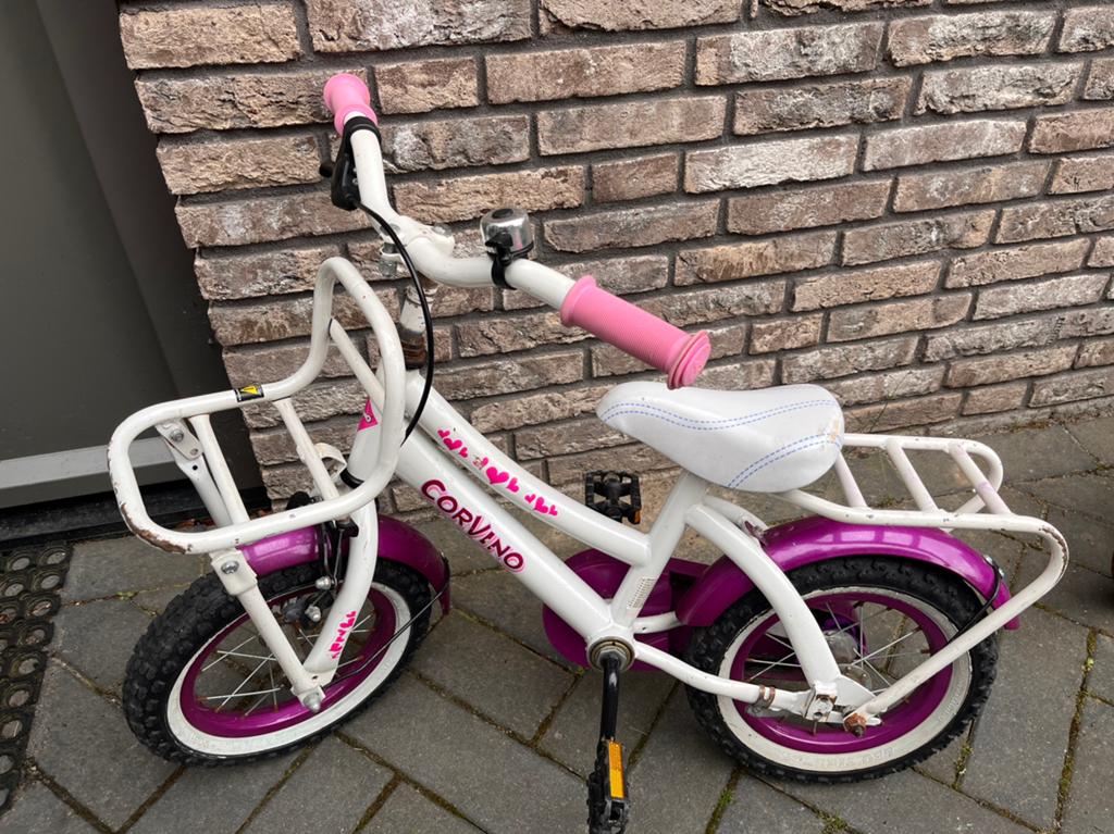 Corvino - Kinderfiets, Ophalen, Terugtraprem, Zijwieltjes, Gebruikt