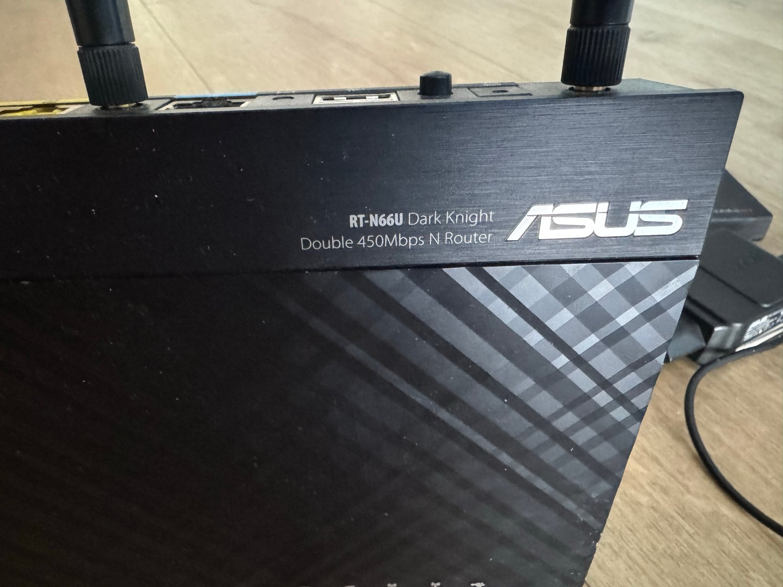 Asus RT-N66U Dark Knight Router - Zo goed als nieuw, Ophalen, Zo goed als nieuw, Router