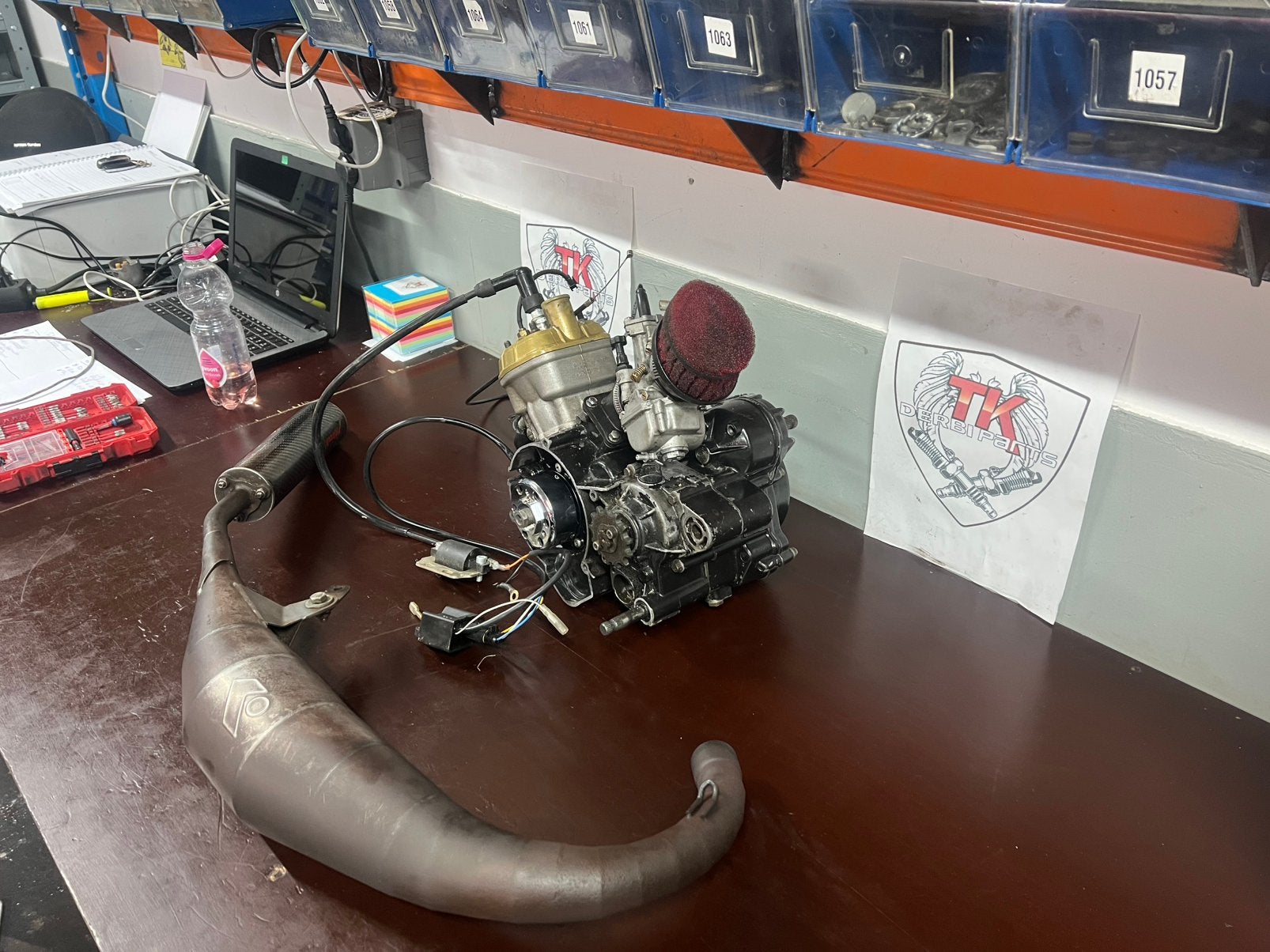 Derbi ot 70cc metrakit setup met uitlaat hpi etc, Fietsen en Brommers, Ophalen, Gebruikt, Blok, Ebs050 euro 2 ot