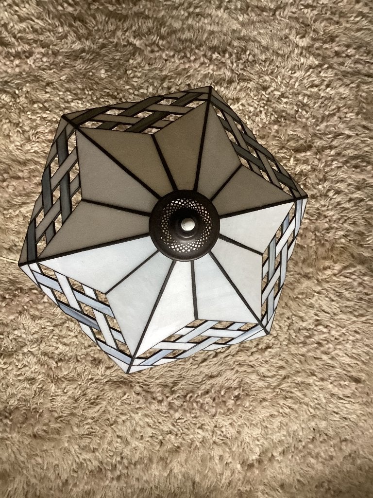 Tiffany style staande lamp wit met zwart/ grijs, Ophalen, Zo goed als nieuw, Glas, Minder dan 100 cm