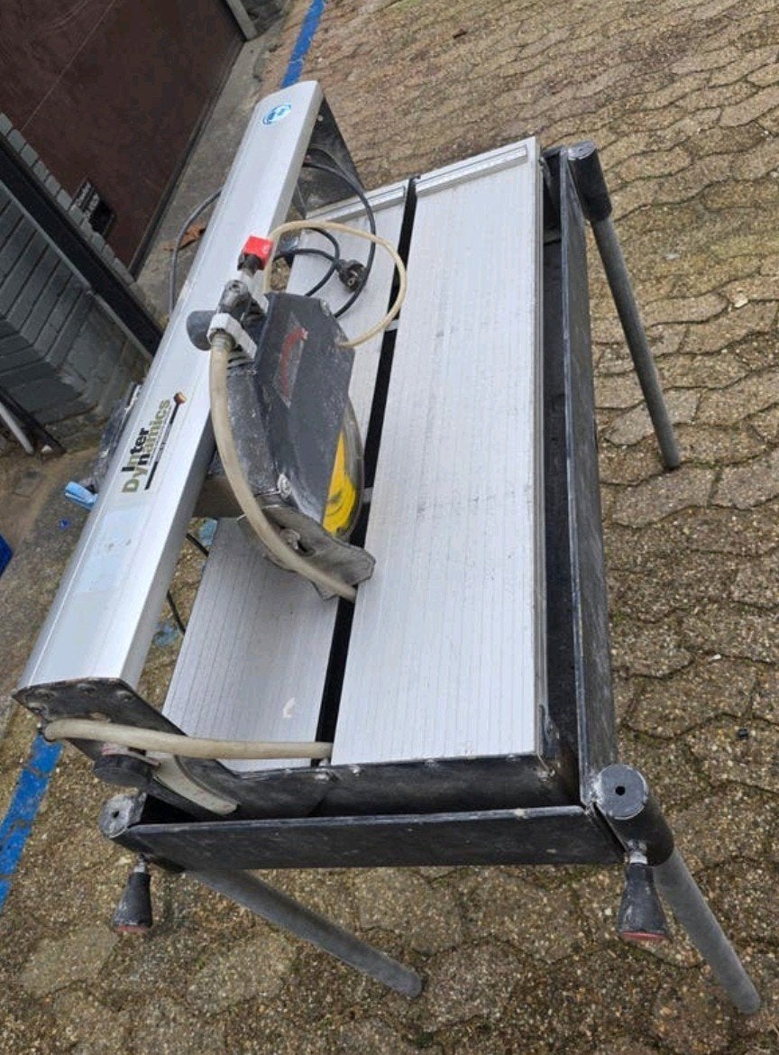 Tegelzaagmachine watergekoeld Inter Dynamics 70cm, Doe-het-zelf en Verbouw, Gereedschap | Zaagmachines, Ophalen, Gebruikt