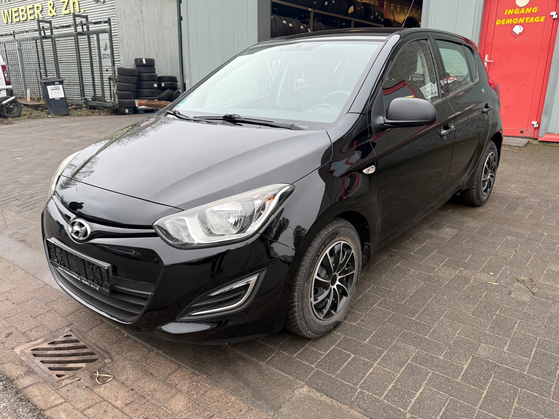 Hyundai I20 1.2i Business Edition, 86 pk, Gebruikt, 4 cilinders, Zwart