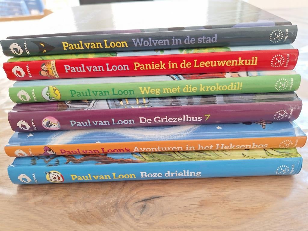6 boeken van Paul van Loon (verschillende titels), Ophalen, Gelezen, Paul van Loon