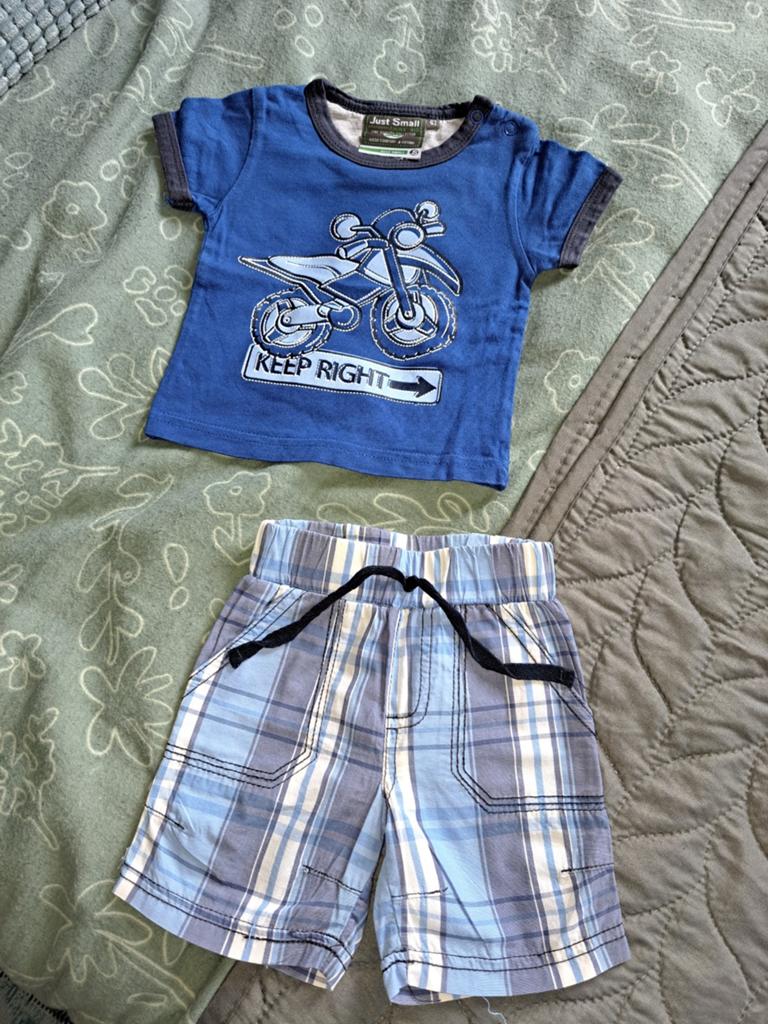 Jongens setje maat 62 - Just Small, Kinderen en Baby's, Babykleding | Maat 62, Just Small, Ophalen of Verzenden, Zo goed als nieuw