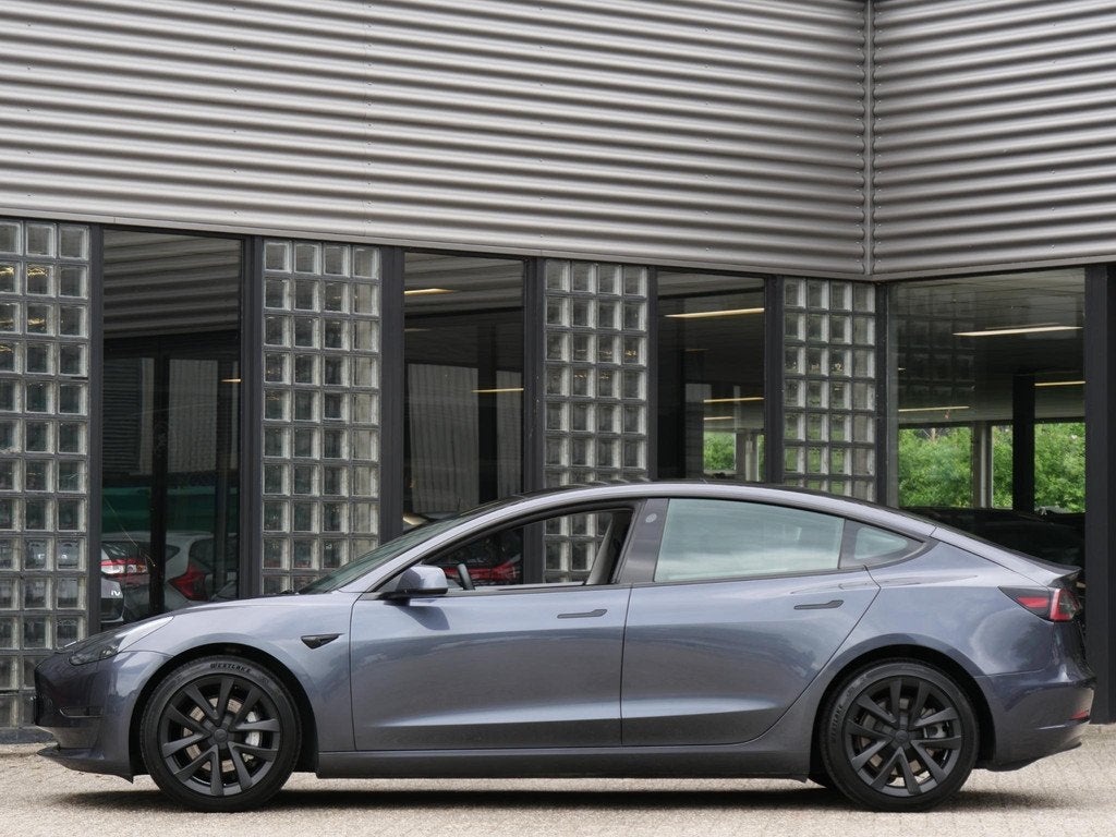 Tesla Model 3 75kWh LONG RANGE AWD/ ELEKT. KLEP/ PREMIUM AUD, Auto's, Tesla, Automaat, Stof, Gebruikt, Zwart