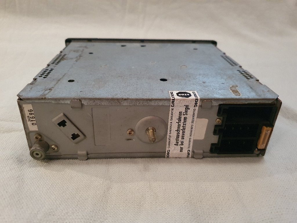 Foto 8 van Autoradio - Grundig WKC 1700 VD - Tuner Cassette Player