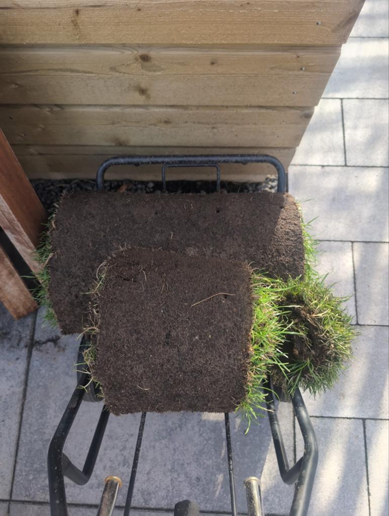 Restant graszoden - Ideaal voor kleine oppervlaktes, Ophalen of Verzenden, Zo goed als nieuw, Minder dan 10 m², Gras