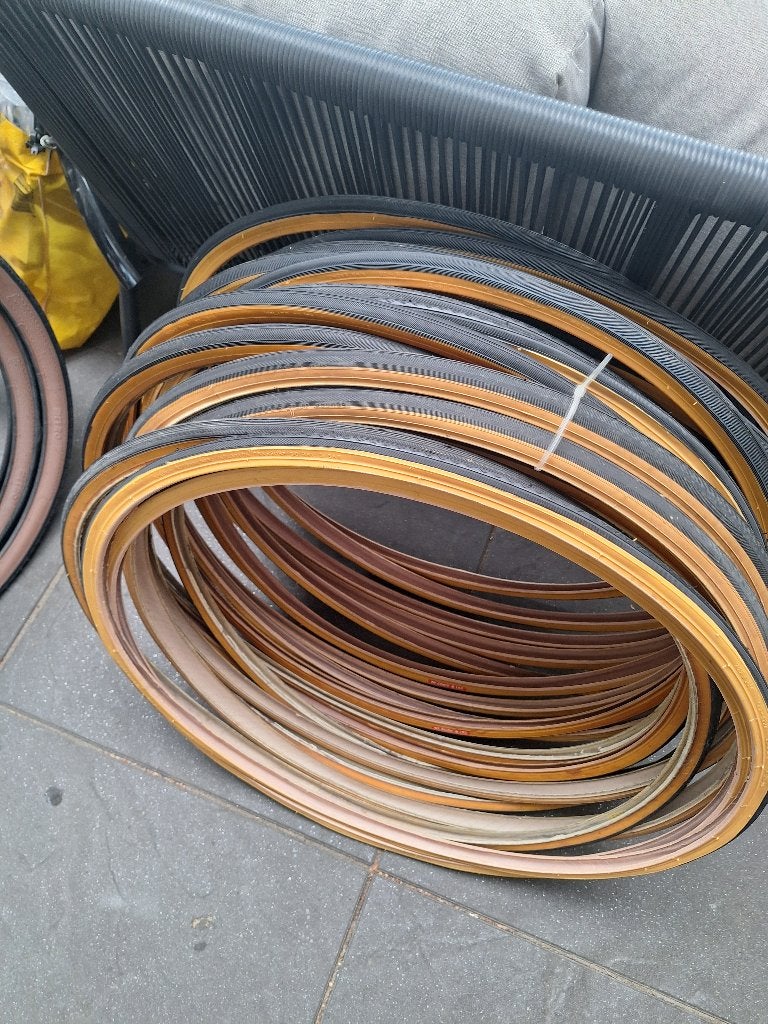 18 x buitenbanden, 700x20C, racefiets,  retro,, vintage, Ophalen of Verzenden, Nieuw, Racefiets, Band