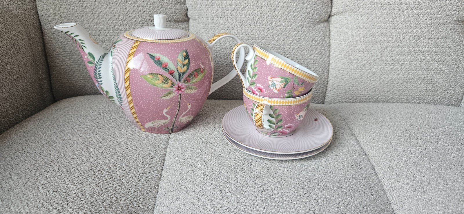 Pip Studio Theepot & 2 Kopjes met Schotel Majorelle, Huis en Inrichting, Keuken | Servies, Zo goed als nieuw, Theepot, Porselein