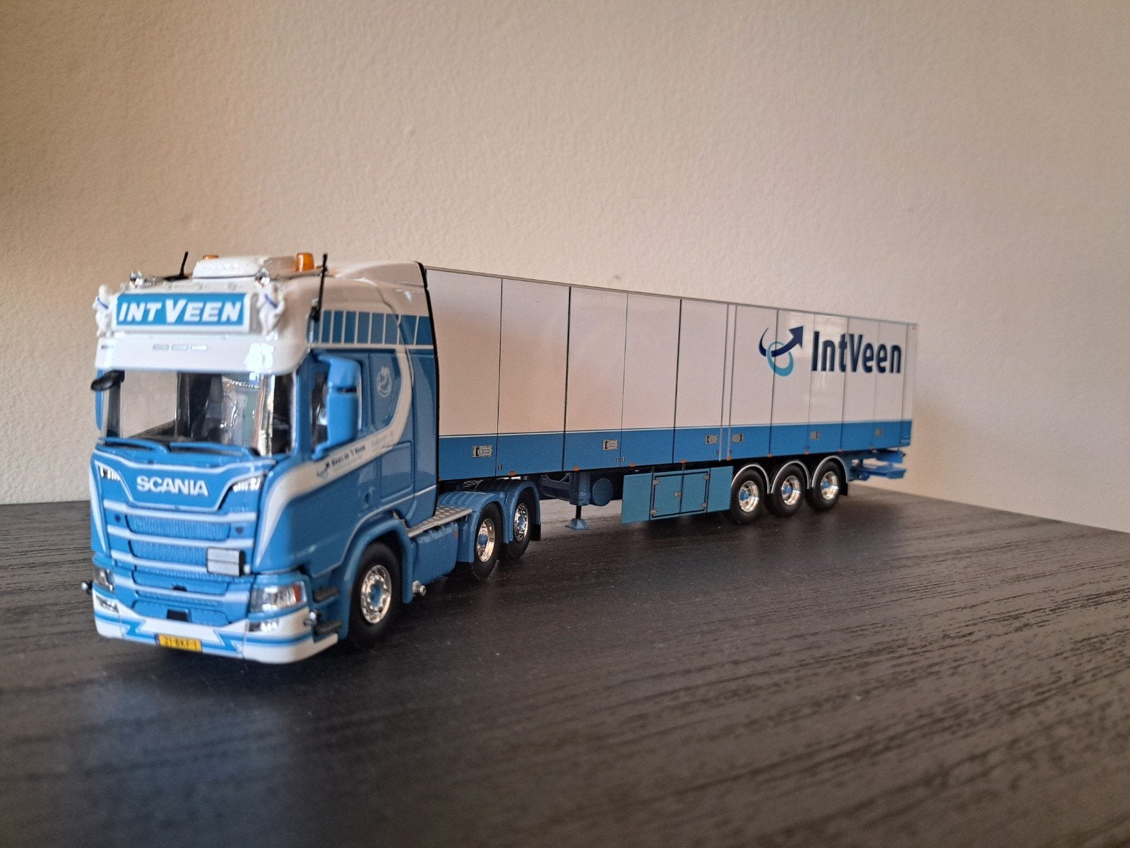 Miniaturen 1:50 Tekno/WSI - Nieuwstaat met doos/certificaat, Verzenden, Zo goed als nieuw, Bus of Vrachtwagen, Tekno