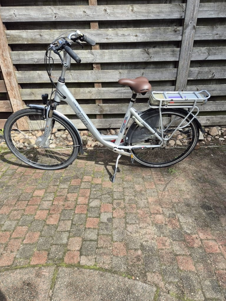 Nog een hele mooie Stella Modena Elektrische Fiets, Versnellingen, Zo goed als nieuw, 50 tot 53 cm, Ophalen
