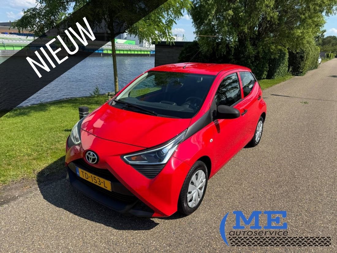 Toyota Aygo - 1.0 VVT-i x-fun|airco|5deurs, Voorwielaandrijving, Euro 6, 4 stoelen, Origineel Nederlands