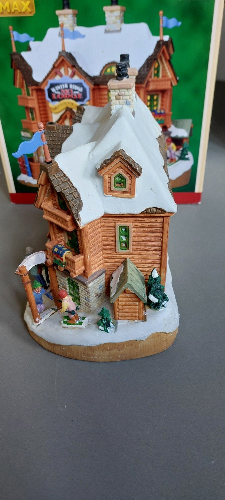 Lemax ski lodge., Ophalen, Zo goed als nieuw