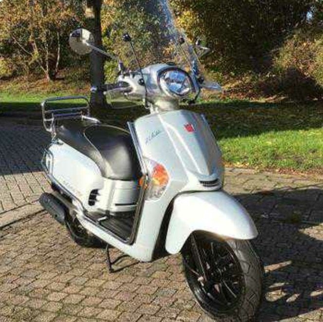 Kymco Like 50 TT KG10AA A-klasse (25 km/H), Ophalen, Gebruikt, Like, Benzine