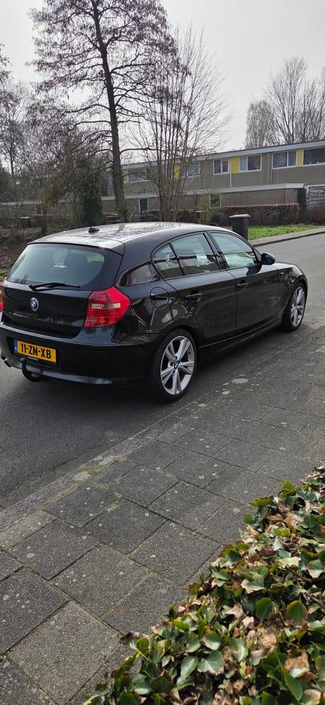 BMW 1 Serie 2008 - Start en rijdt, trilt bij opstarten, Auto diversen, Ophalen