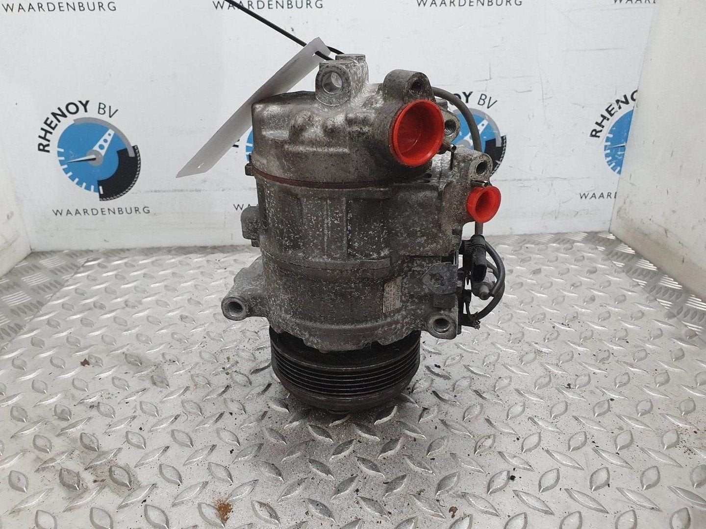 BMW 1 SERIES E81 118D AIRCO COMPRESSOR / AIRCOPOMP 645269878, Ophalen of Verzenden, Gebruikt, Stiba lid