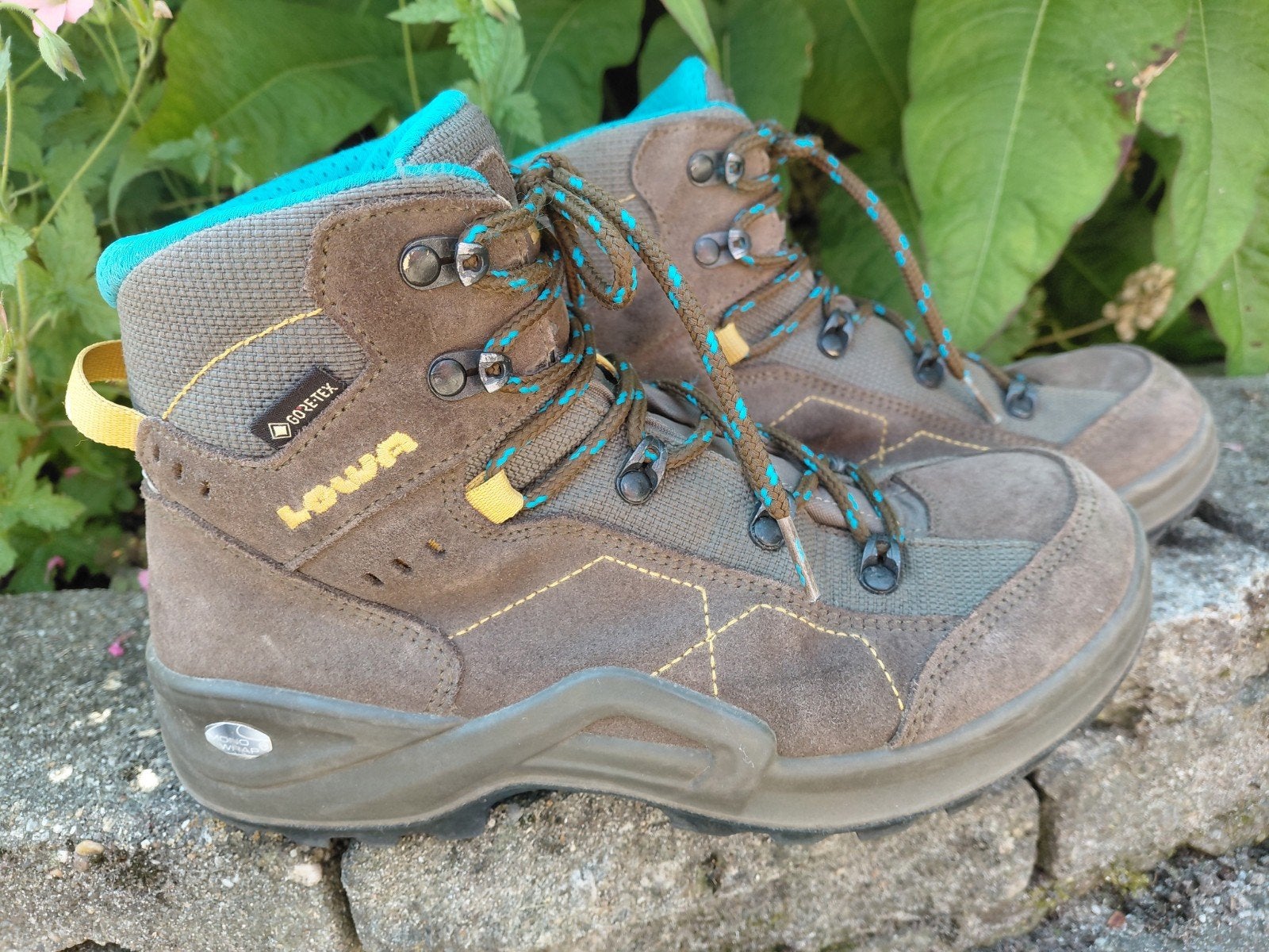 Lowa wandelschoenen kind maat 36, Ophalen of Verzenden, Gebruikt, Schoenen