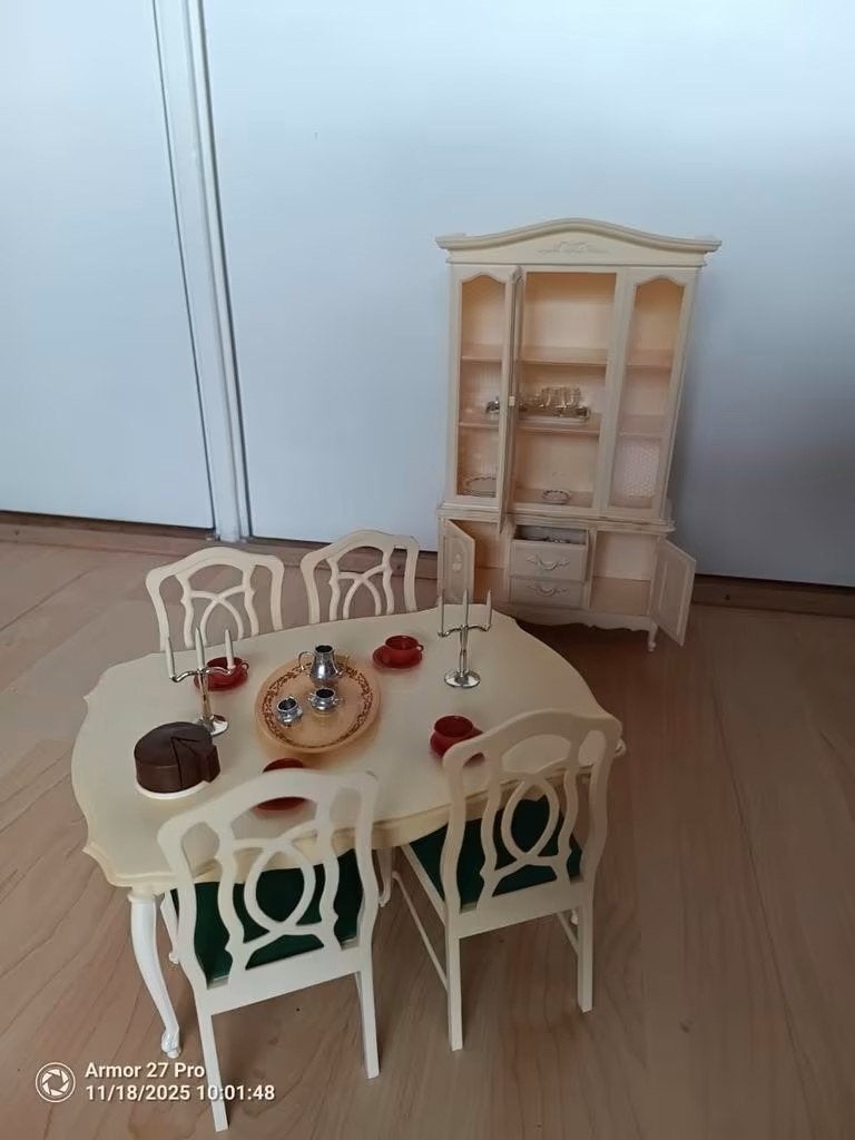Sindy Eetkamer Set - Vintage, Ophalen of Verzenden, Zo goed als nieuw, Accessoires