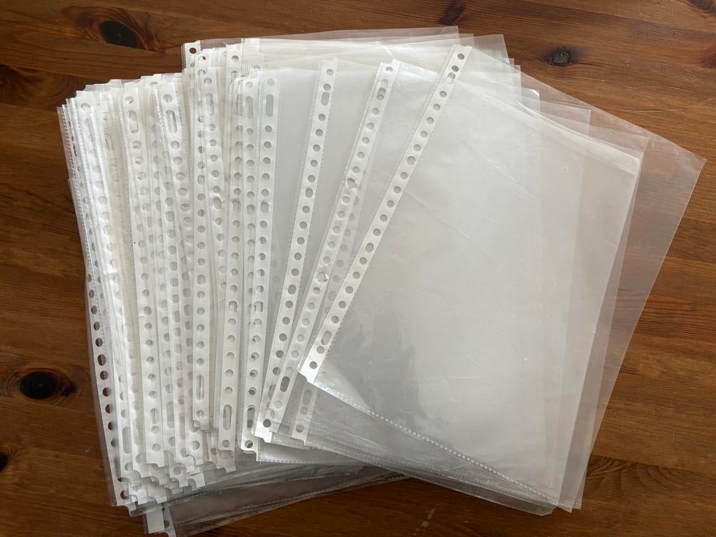 Plastic insteek hoesjes, Ophalen, Zo goed als nieuw