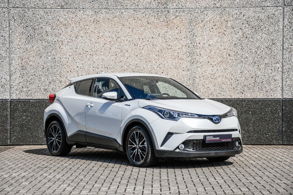 Toyota C-HR 1.8 Hybrid Dynamic (bj 2018, automaat), Stof, 4 cilinders, Origineel Nederlands, 26 km/l