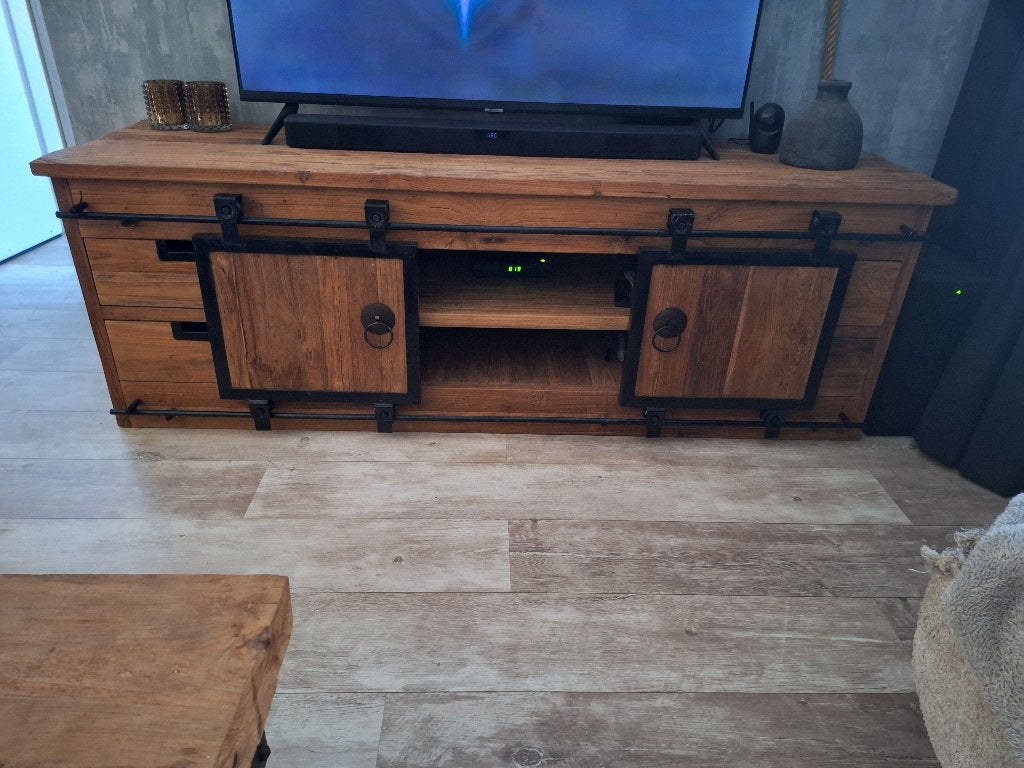 Tv meubel, Ophalen, 150 tot 200 cm, Teakhout, Zo goed als nieuw