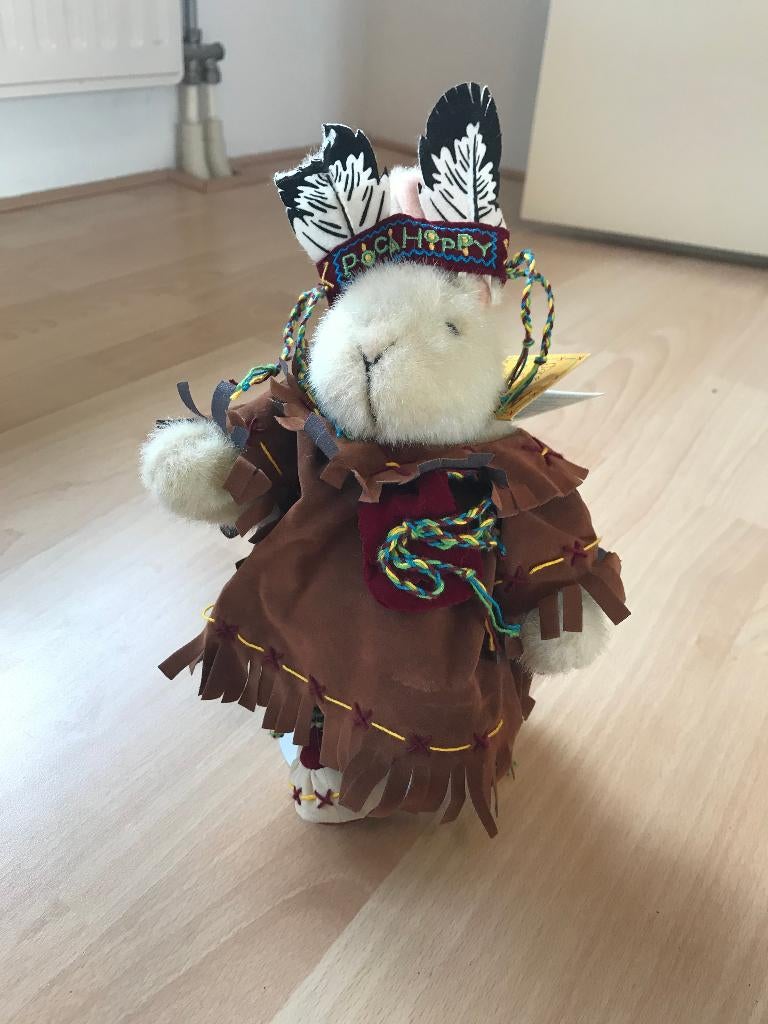 Muffy Vanderbear - Hoppy Pocahontas, Ophalen of Verzenden, Zo goed als nieuw, Stoffen beer, Overige merken