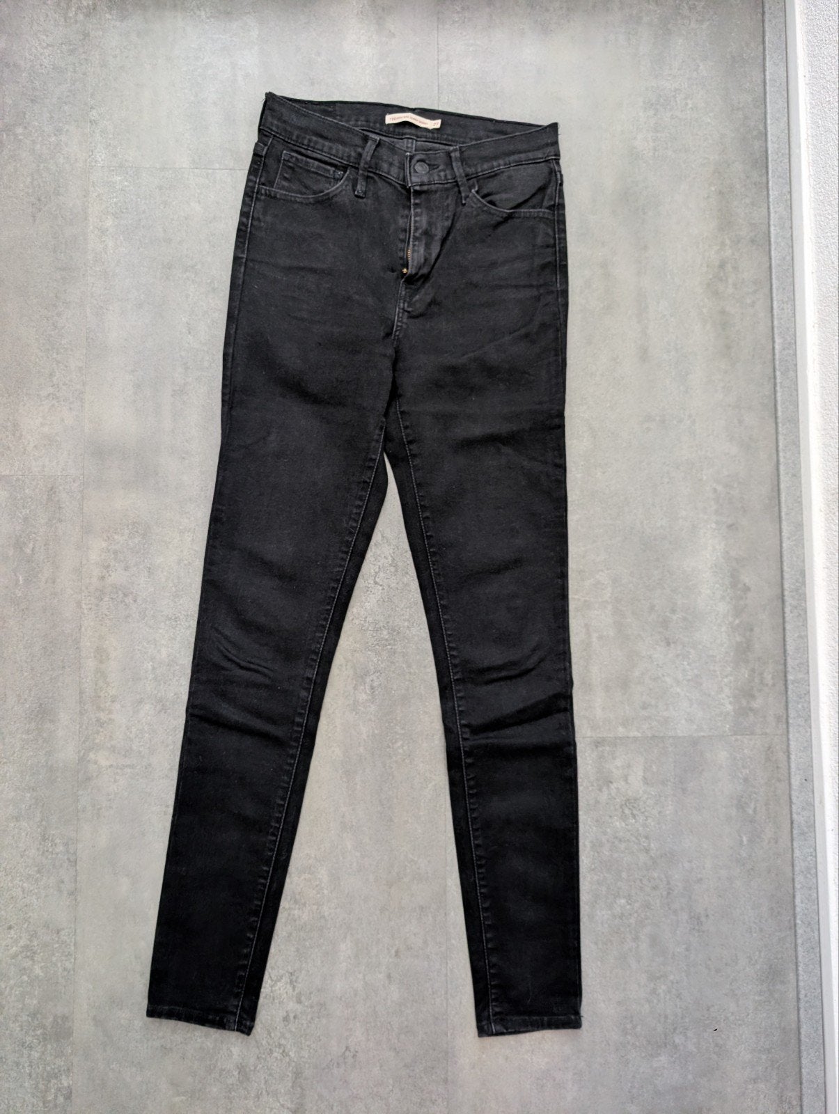 zwarte 720 high rise skinny jeans maat 27 / L30 Levi's. nieu, Zwart, Nieuw, Ophalen of Verzenden, W27 (confectie 34) of kleiner