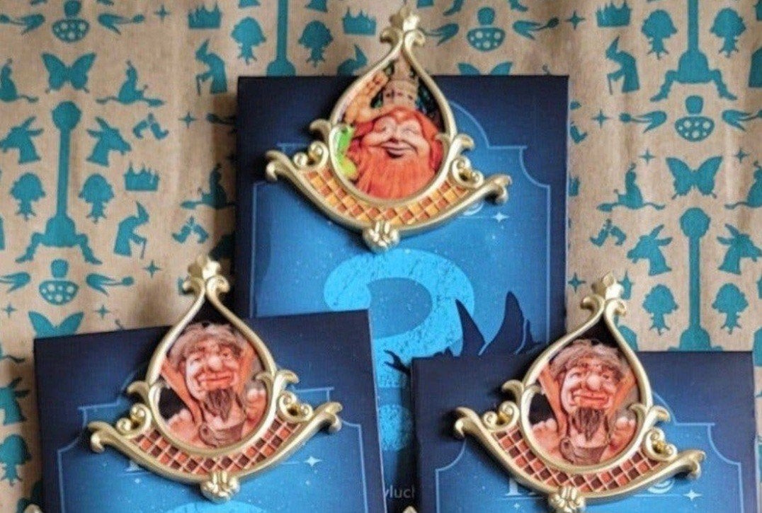 Efteling Droomvlucht Mystery pins 1 x koning en 2 x trol, Verzamelen, Ophalen of Verzenden, Nieuw, Button of Speldje