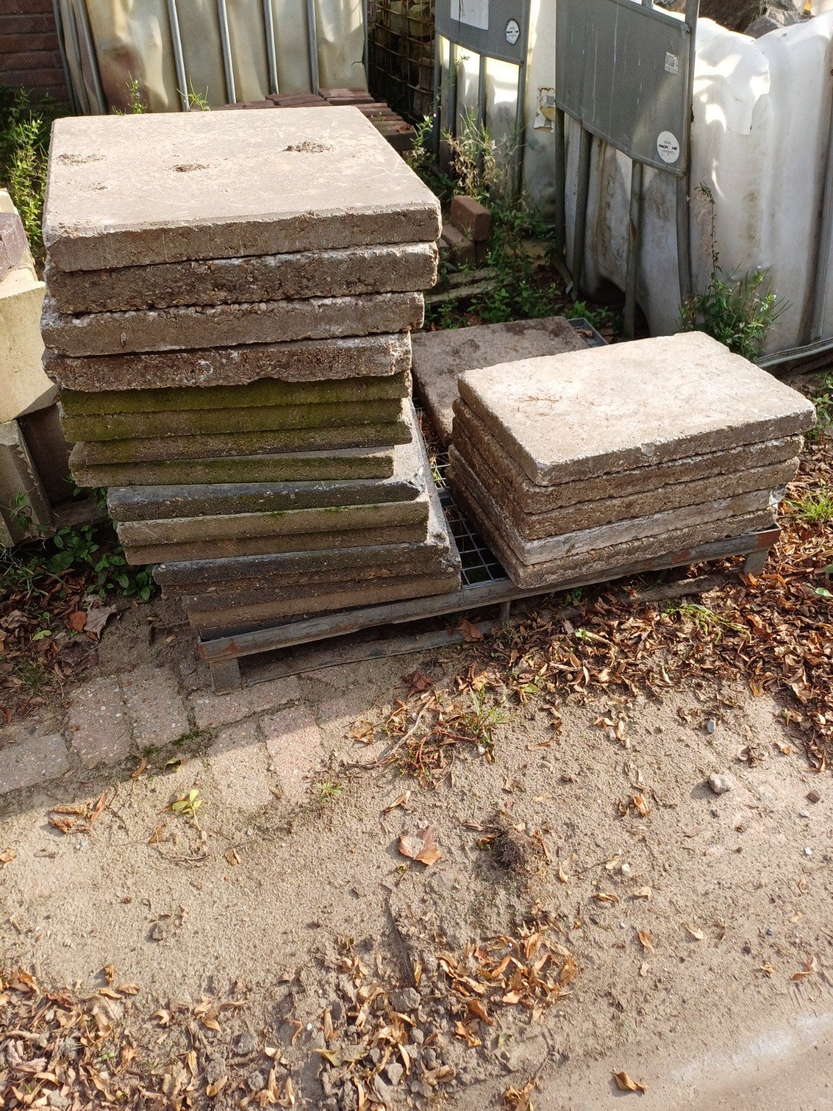 Betontegels 50x50 en 60x40 - Diverse maten, Tuin en Terras, Ophalen, Gebruikt, Beton, Terrastegels