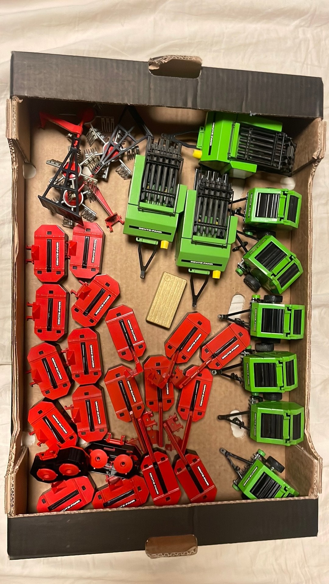 Siku deutz-fahr werktuigen, Ophalen of Verzenden, Nieuw, Tractor of Landbouw, SIKU