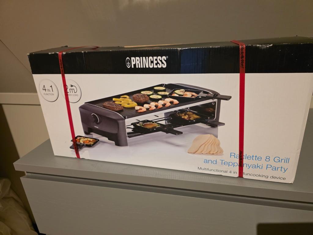 Princess Raclette 8 Grill en Teppanyaki Party - gourmet, Witgoed en Apparatuur, Gourmetstellen, Ophalen of Verzenden, Nieuw, 4 t/m 7 personen