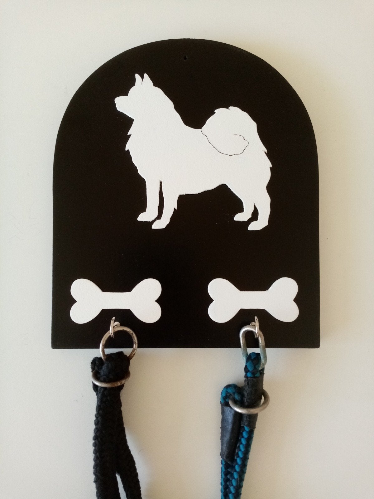 Samojeed. riemkapstokjes, Ophalen of Verzenden, Nieuw, Hondenriem-accessoire