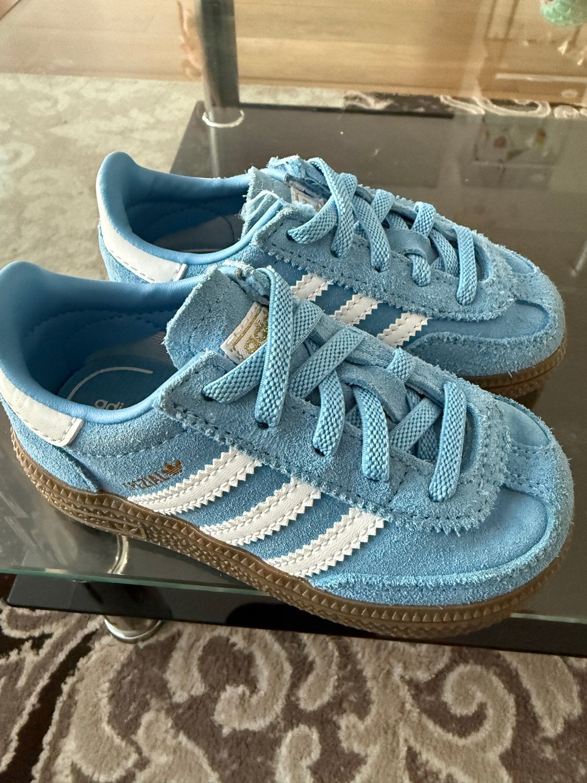 Adidas sneakers voor meisjes en jongens, maat 23, Ophalen, Gebruikt, Jongen of Meisje, Sportschoenen
