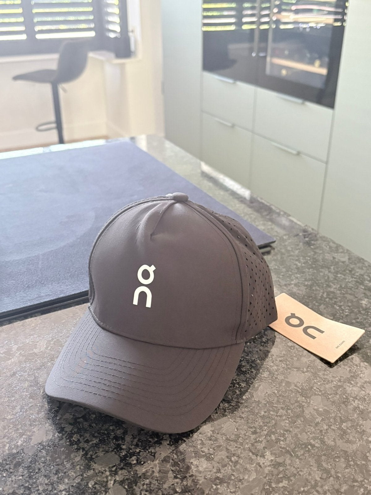 On cloud Pet - NieuwStaat Zwart, Kleding | Heren, Ophalen of Verzenden, Nieuw, One size fits all, Pet