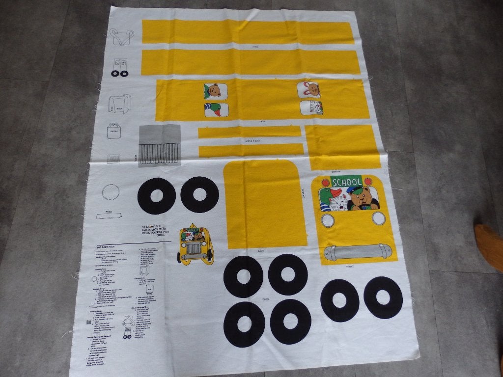Vintage Cut and Sew Stofpaneel - Gele Schoolbus Rugzak (DIY), Ophalen of Verzenden, Nieuw, Overige typen