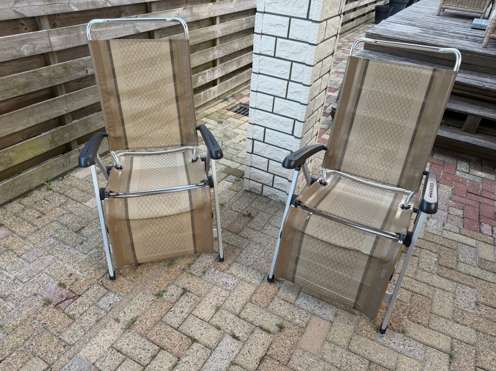 2 dukdalf relax stoelen met 8 standen!, Caravans en Kamperen, Kampeeraccessoires, Ophalen, Zo goed als nieuw