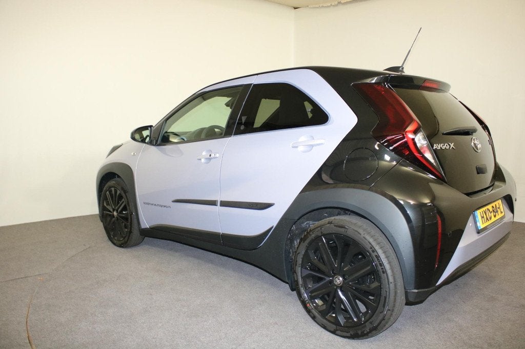 Toyota Aygo X 1.0 VVT-i MT JBL, Apple carplay, Android auto,, Voorwielaandrijving, Gebruikt, Euro 6, Automatische klimaatregeling