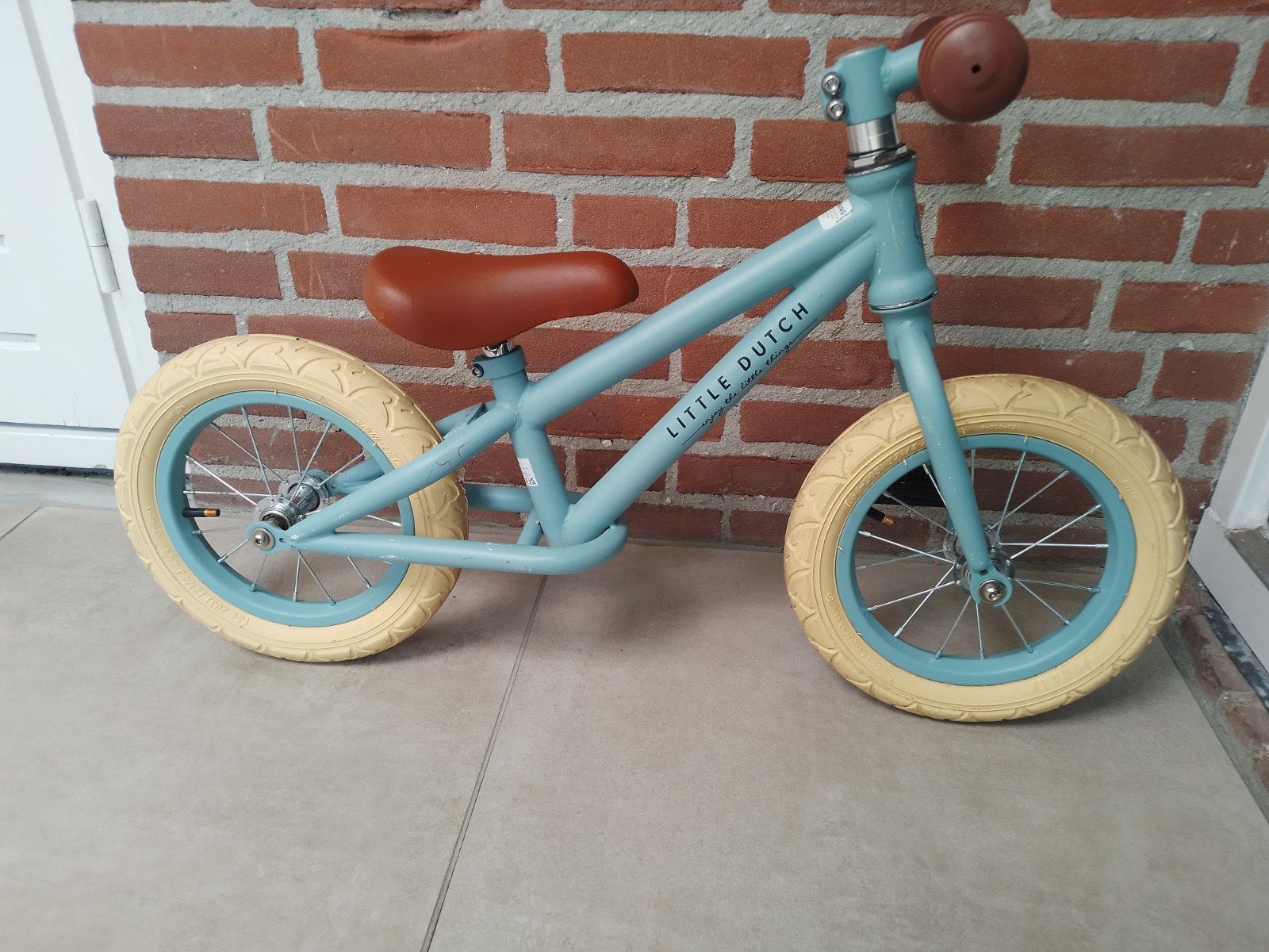 Little Dutch loopfiets - Zo goed als nieuw, Ophalen, Zo goed als nieuw, Minder dan 16 inch