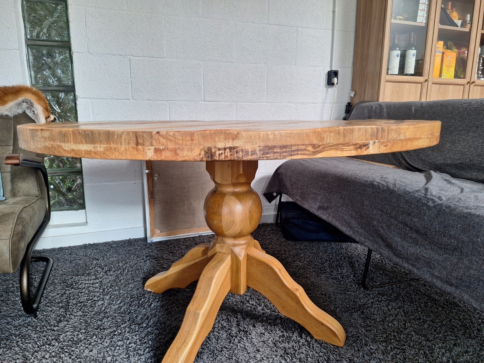 Ronde eettafel van mangohout, Ophalen, Rond, Zo goed als nieuw, Vijf personen of meer