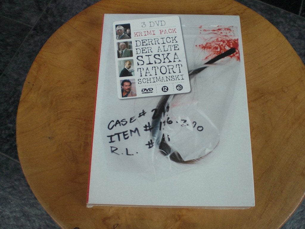 Nieuwe 3 DVD's Krimi Pack (Derrick, Der Alte, Siska, Tatort), Cd's en Dvd's, Vanaf 12 jaar, Verzenden, Nieuw in verpakking, Detective en Krimi