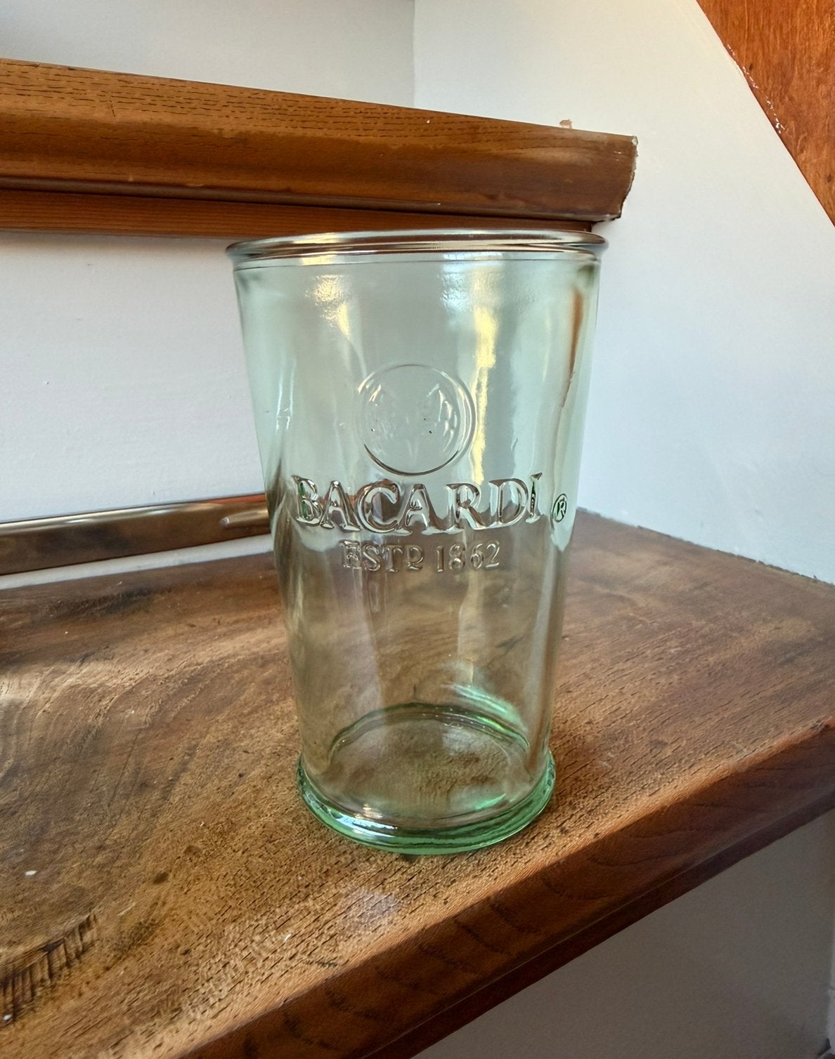 Bacardi cocktailglas groen, Ophalen of Verzenden, Zo goed als nieuw, Borrel- of Shotglas