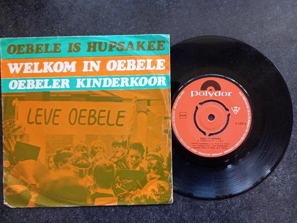 Oebeler Kinderkoor - Oebele is hupsakee 1969, Cd's en Dvd's, Vinyl Singles, Gebruikt, Nederlandstalig, Beschermende buitenhoes