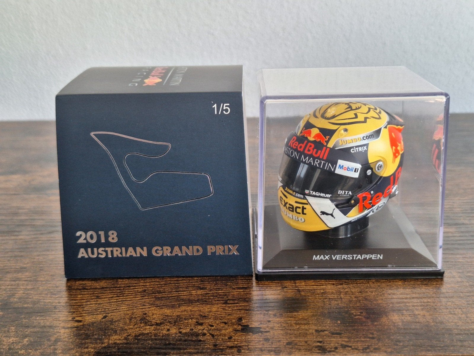 Max verstappen Austrian GP 2018 helm 1:5 € 50, Verzamelen, Ophalen, Zo goed als nieuw, Formule 1