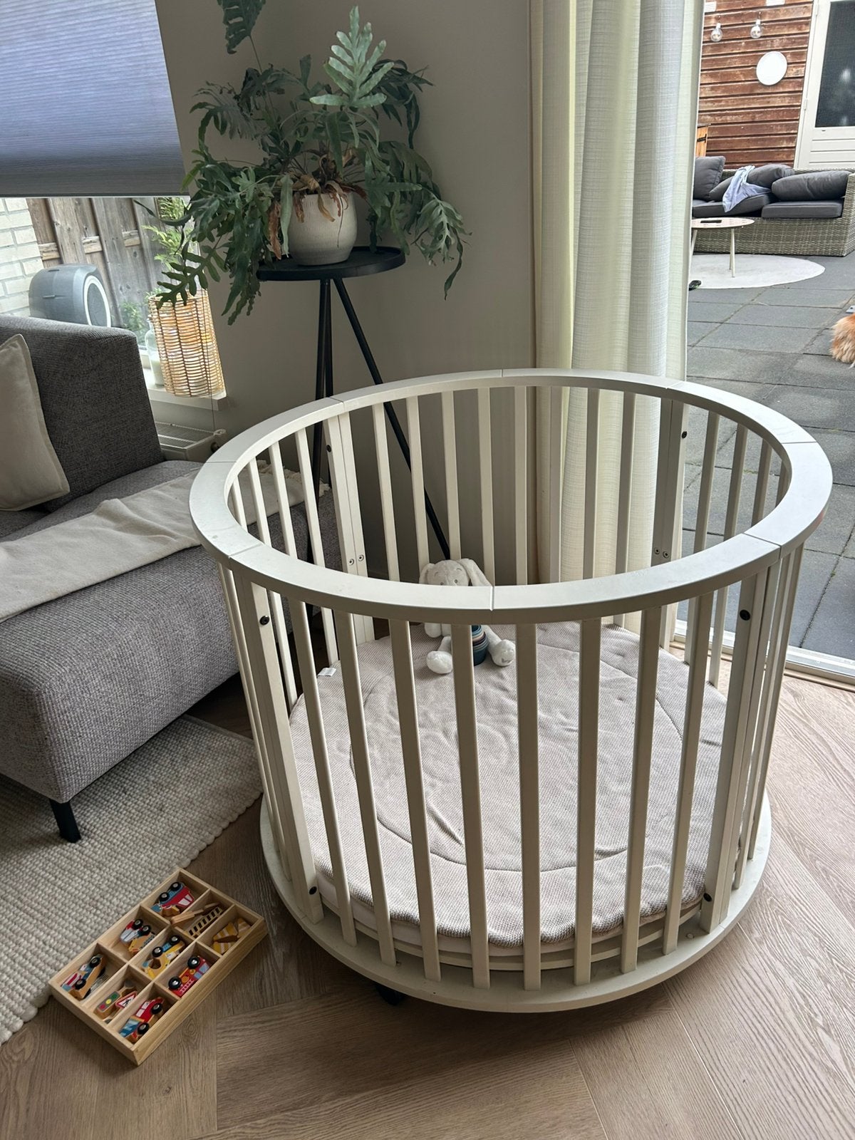 Europe baby box rond beige, Ophalen, Zo goed als nieuw, Rond, Boxkleed