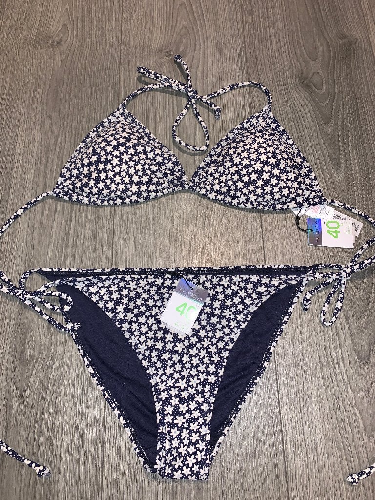 Blauwe triangle bikini set met boho bloemen maat 40 nieuw!, Nieuw, Ophalen of Verzenden, Bikini, Primark