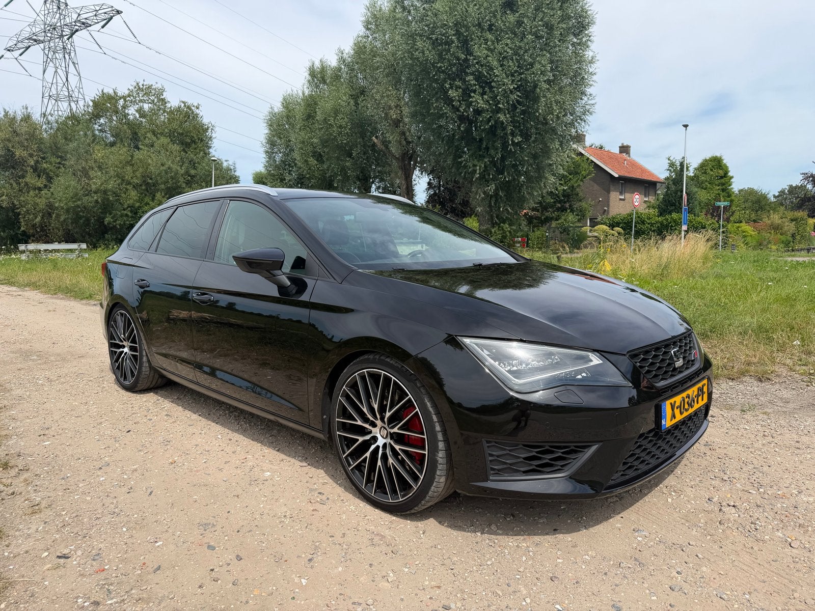 Seat Leon 2.0 TSI 280PK Carplay PDC Stoelverw Seat Sound DSG, 15 km/l, 4 cilinders, 1984 cc, Leon