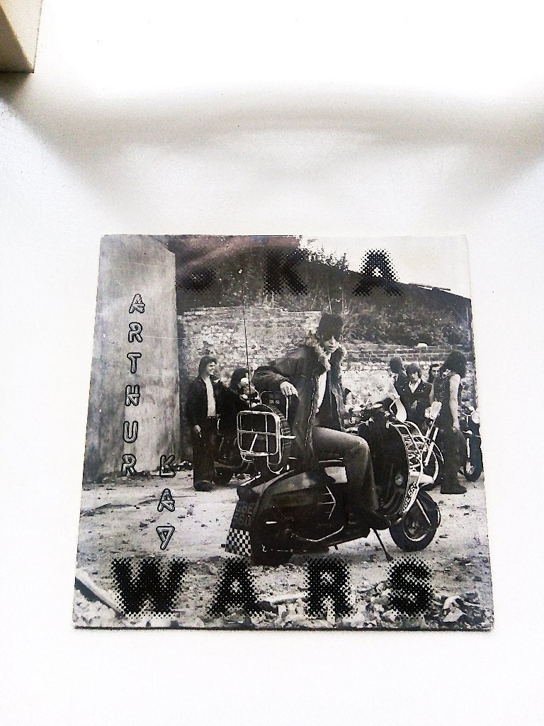 original single-arthur kay-ska wars *1980*, Fotohoes, Overige genres, 7 inch, Ophalen of Verzenden