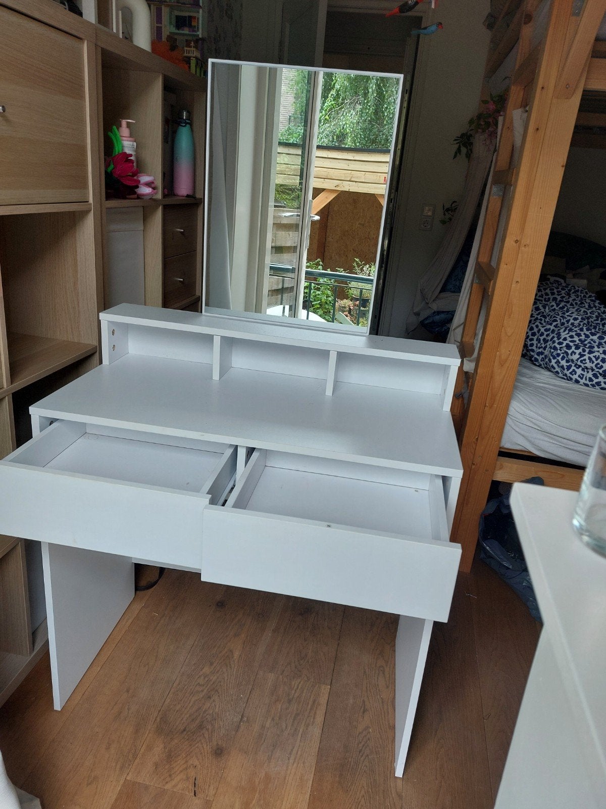 Ikea kaptafeltje met spiegel, Huis en Inrichting, Woonaccessoires | Spiegels, Ophalen, 100 tot 150 cm, Zo goed als nieuw, 75 tot 100 cm